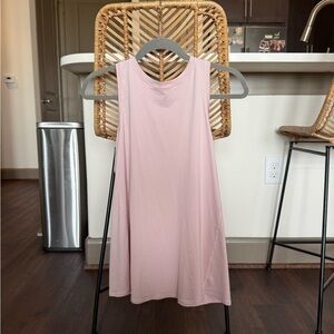 Open back LuLu Lemon top